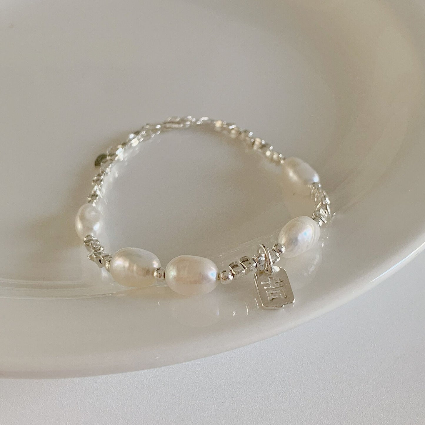 S925Sterling Silver Freshwater Pearl Silver Fragment Bracelet for Women, Niche Design, Elegant Silver Fragment Bracelet, Light Luxury Jewelry