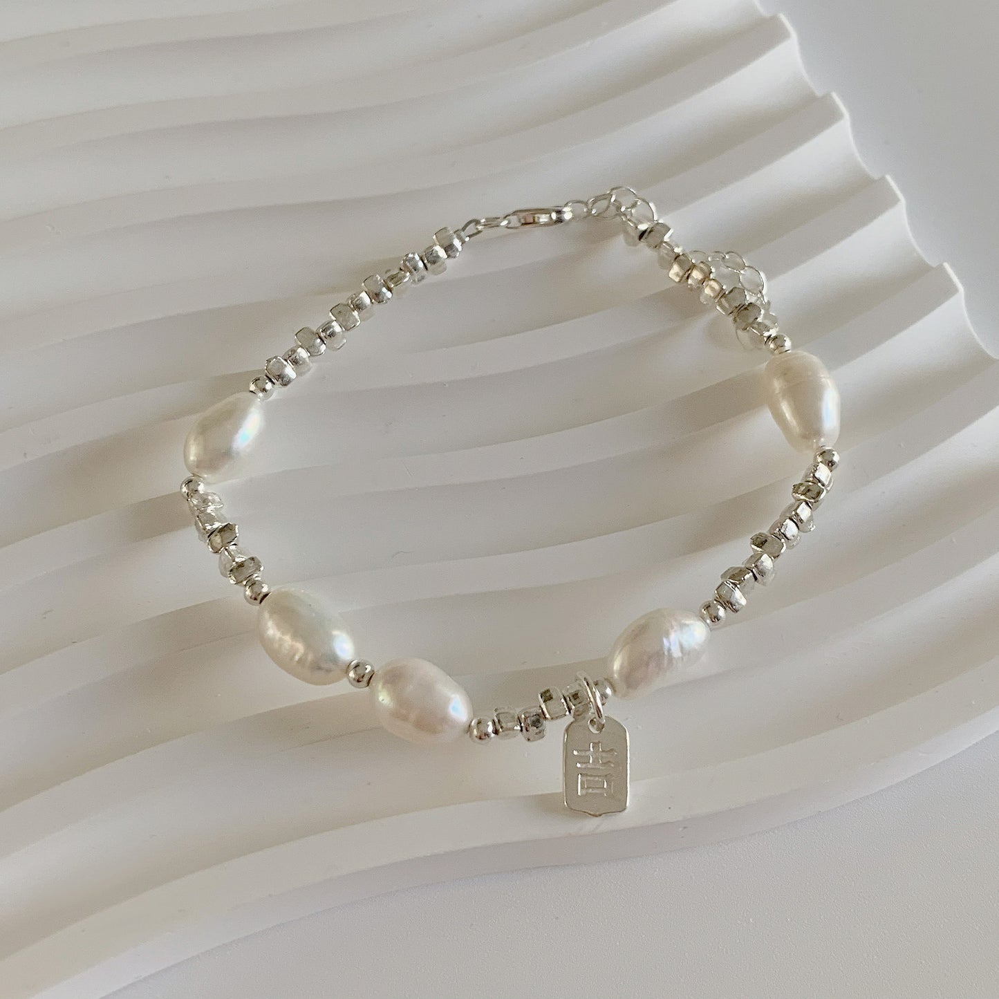 S925Sterling Silver Freshwater Pearl Silver Fragment Bracelet for Women, Niche Design, Elegant Silver Fragment Bracelet, Light Luxury Jewelry