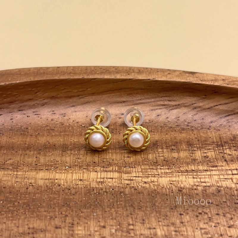 S925 Sterling Silver Natural Pearl Twisted Dot Stud Earrings for Women, Chinese Style Simple TikTok Hot Jewelry for Women